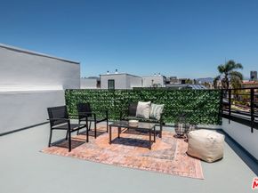 1573 Hi Point Street, Los Angeles CA 90035