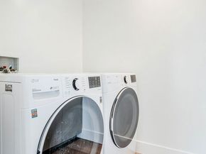 1573 Hi Point Street, Los Angeles CA 90035