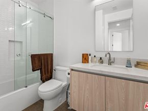 1573 Hi Point Street, Los Angeles CA 90035