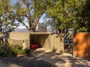 3580 Multiview Drive, Los Angeles CA 90068