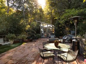 3580 Multiview Drive, Los Angeles CA 90068