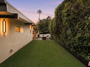 2229 Willetta Street, Los Angeles CA 90068