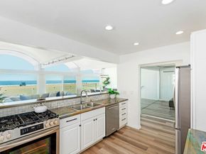 3806 Ocean Front Walk, Marina Del Rey CA 90292