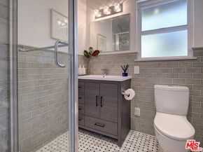 3420 Camino De La Cumbre, Sherman Oaks CA 91423