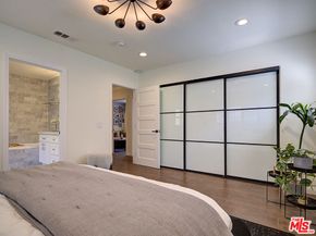 3420 Camino De La Cumbre, Sherman Oaks CA 91423