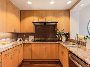 11847 Gorham Avenue 410, Los Angeles CA 90049