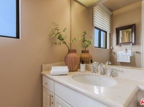 11847 Gorham Avenue 410, Los Angeles CA 90049