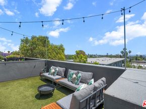 1037 N Laurel Avenue 19, West Hollywood CA 90046