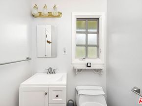 16801 W Sunset Boulevard, Pacific Palisades CA 90272