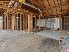 7439 Mason Avenue, Winnetka CA 91306