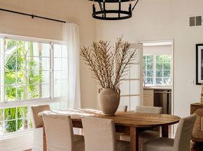 27093 Esward Drive, Calabasas CA 91301