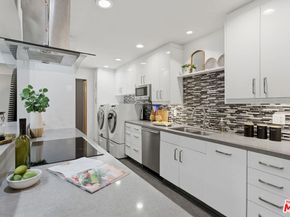 1015 N Kings Road 110, West Hollywood CA 90069