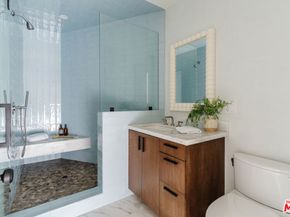 726 Howard Street, Marina Del Rey CA 90292