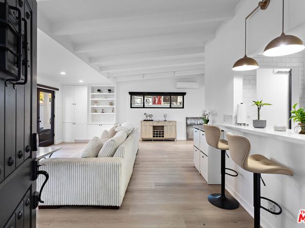 6669 Vista Del Mar, Playa Del Rey CA 90293