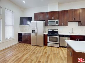 1227 W 30th Street, Los Angeles CA 90007