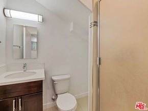 1227 W 30th Street, Los Angeles CA 90007