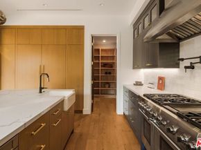 4261 Denny Avenue, Toluca Lake CA 91602