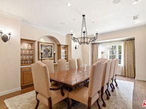 3843 Rock Hampton Drive, Tarzana CA 91356