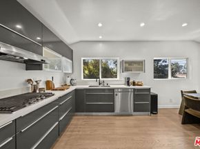 6295 Ivarene Avenue, Los Angeles CA 90068