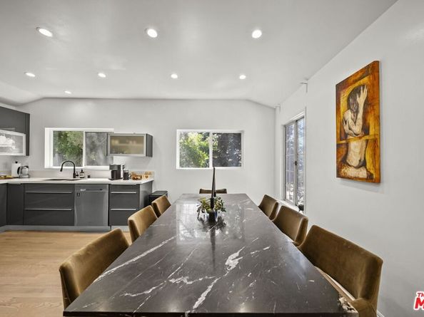 6295 Ivarene Avenue, Los Angeles CA 90068