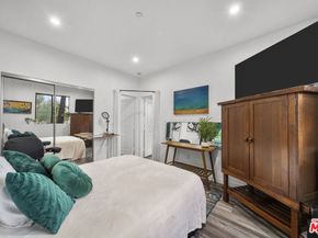 6295 Ivarene Avenue, Los Angeles CA 90068