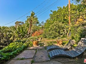 2106 Rockford Road, Los Angeles CA 90039
