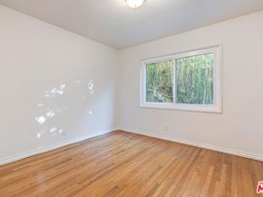 2106 Rockford Road, Los Angeles CA 90039