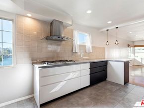 2106 Rockford Road, Los Angeles CA 90039