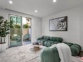 728 N Sweetzer Avenue 112, West Hollywood CA 90069