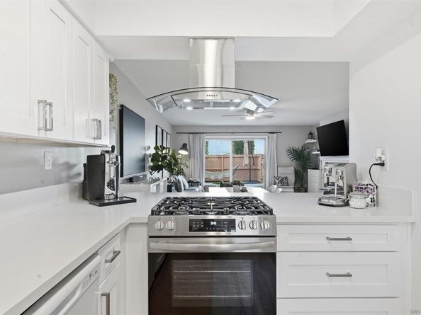 6795 Alvarado Rd 3, San Diego CA 92120