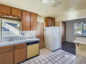 6927 Waite Dr, La Mesa CA 91941