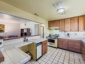 6927 Waite Dr, La Mesa CA 91941