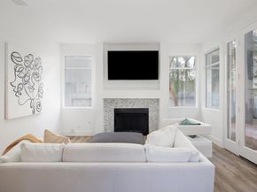 2318 Via Villegas, Carlsbad CA 92009