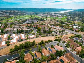 2318 Via Villegas, Carlsbad CA 92009