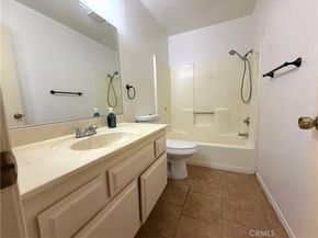 860 Cinnamon 55, Duarte CA 91010