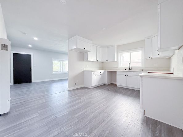 932 E 112th Street, Los Angeles CA 90059