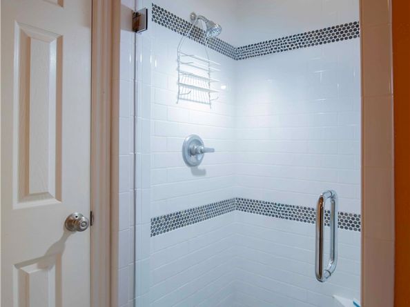 6928 Bobbyboyar, West Hills CA 91307