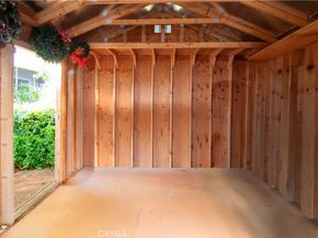 6928 Bobbyboyar, West Hills CA 91307