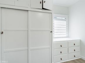 411 417 N Euclid Avenue, Pasadena CA 91101