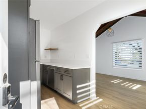 411 417 N Euclid Avenue, Pasadena CA 91101