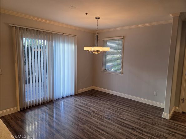 263 E Glenarm Street 101, Pasadena CA 91106