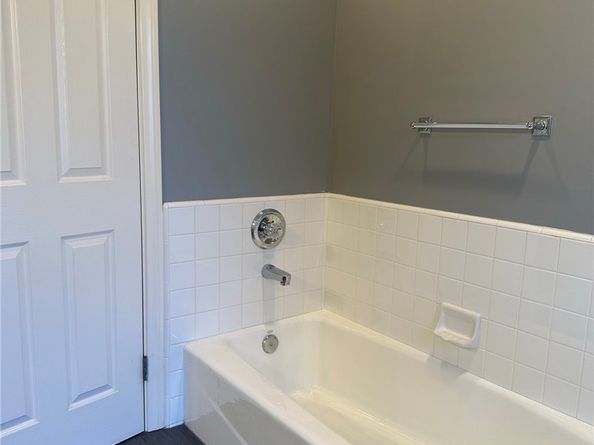 263 E Glenarm Street 101, Pasadena CA 91106