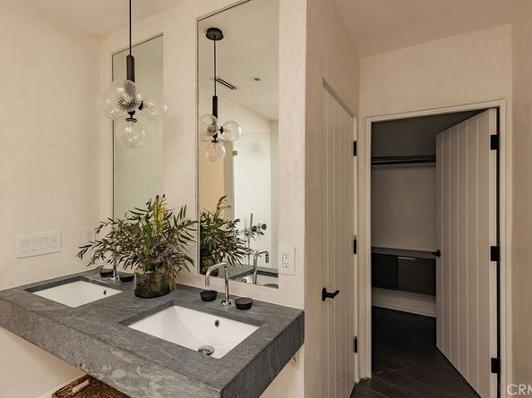 4128 Baywood Street, Los Angeles CA 90039