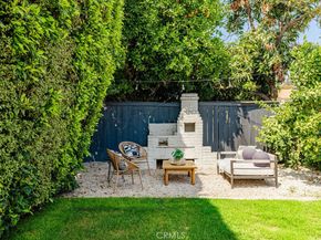 4128 Baywood Street, Los Angeles CA 90039