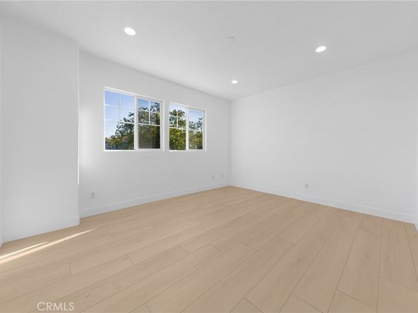 6656 Biola, Chino CA 91710