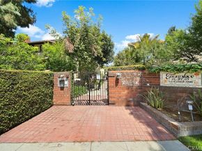 415 W Duarte Road 6, Arcadia CA 91007