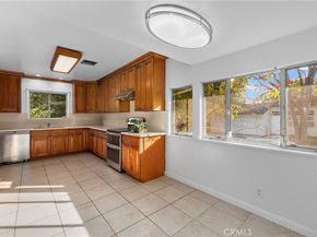 2976 Lombardy Rd, Pasadena CA 91107
