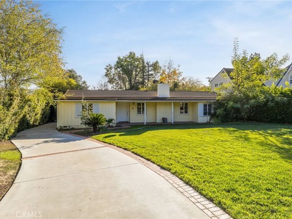 2976 Lombardy Rd, Pasadena CA 91107