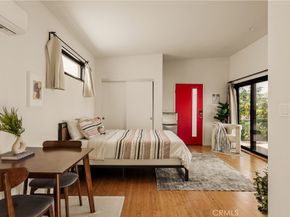 2544 W 5th, Los Angeles CA 90057