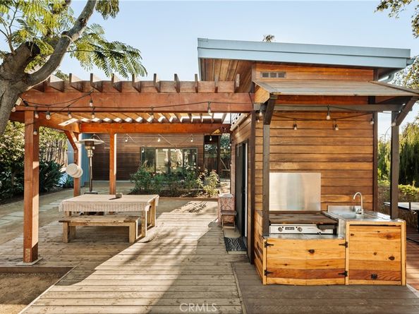 2544 W 5th, Los Angeles CA 90057